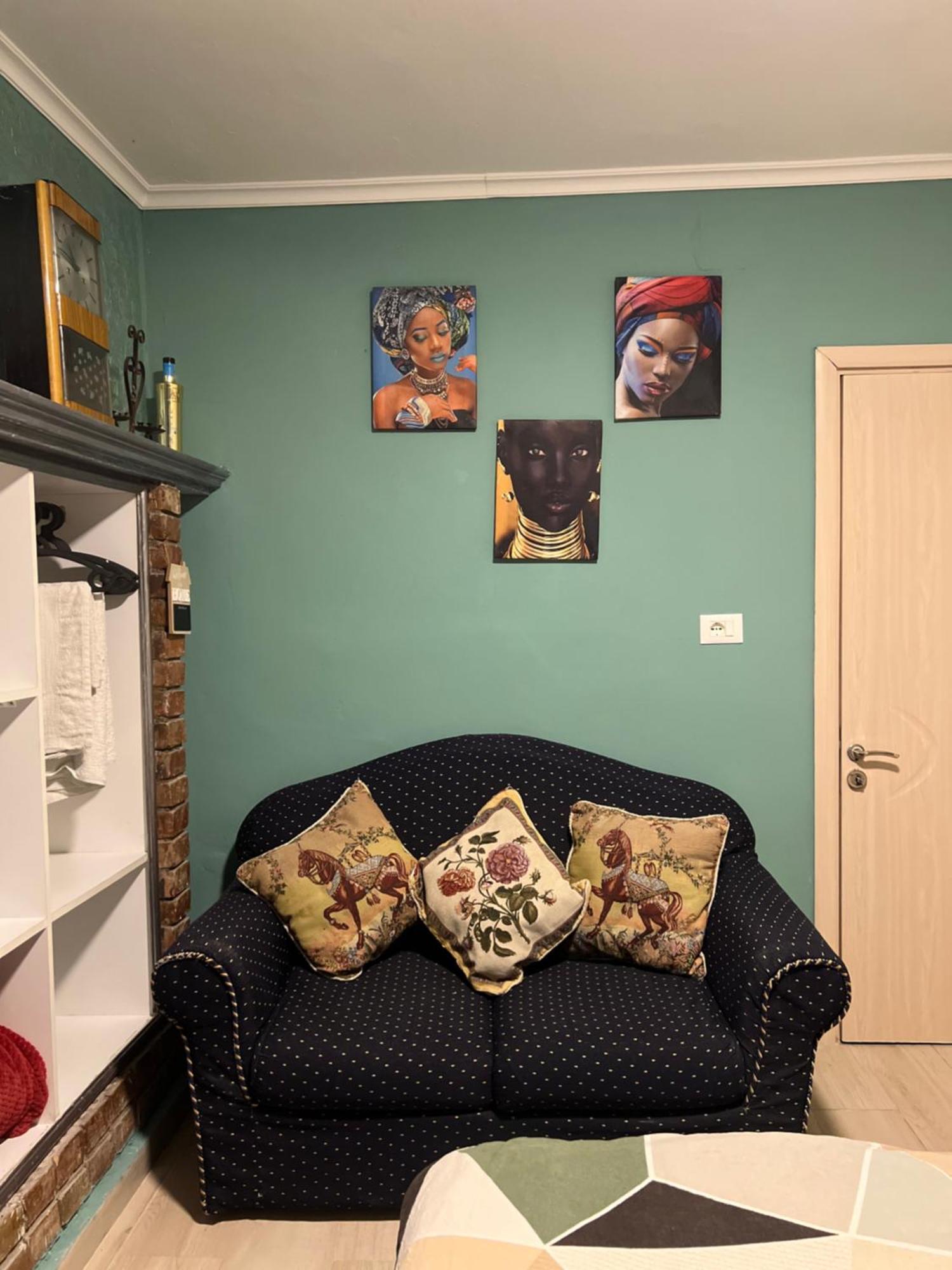 טיראנה Central Cozy Apartment Old Train Station מראה חיצוני תמונה